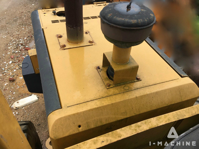 KOMATSU WA180-3