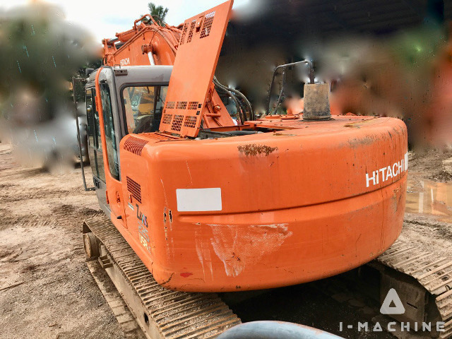 HITACHI ZX225USR