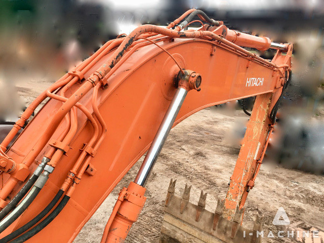 HITACHI ZX225USR