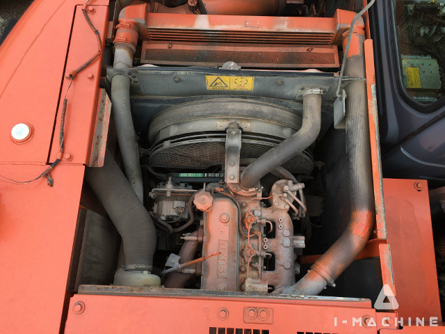 HITACHI ZX225USR