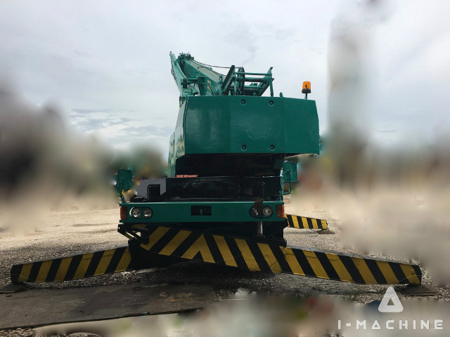 KOBELCO RK250