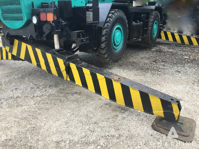 KOBELCO RK250