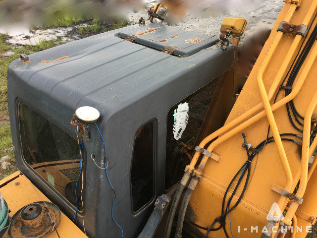 Hyundai 320lc 7