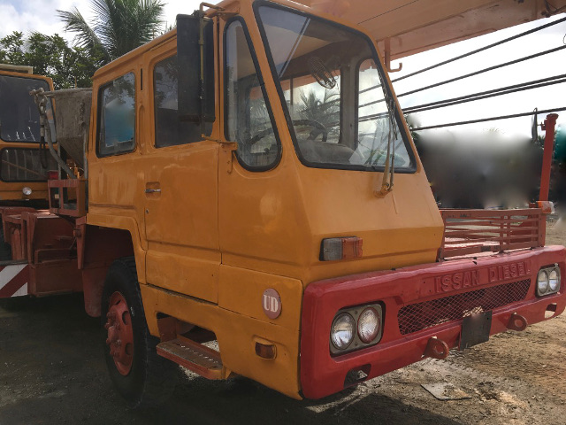 TADANO TL250E2